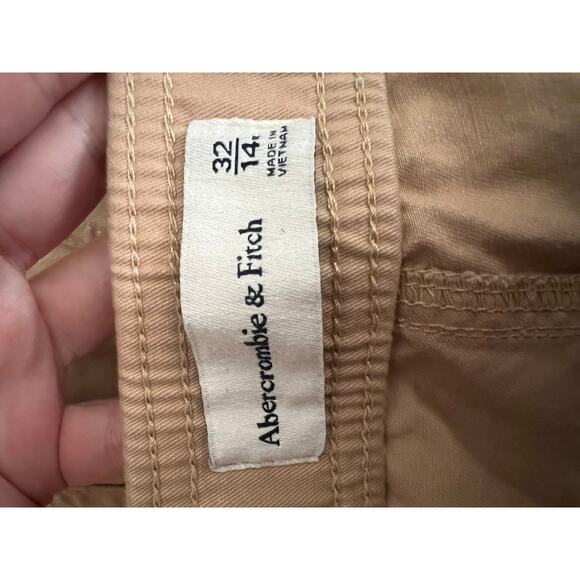 NWT Abercrombie & Fitch Relaxed Cargo Pants High Rise Straight Pockets Tan SZ 32 - Picture 10 of 13